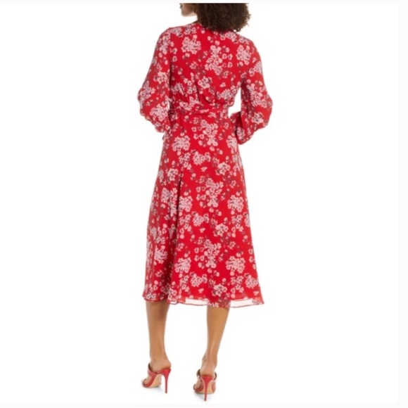 NWT Fame & Partners Evelyn floral wrap dress - Picture 2 of 13